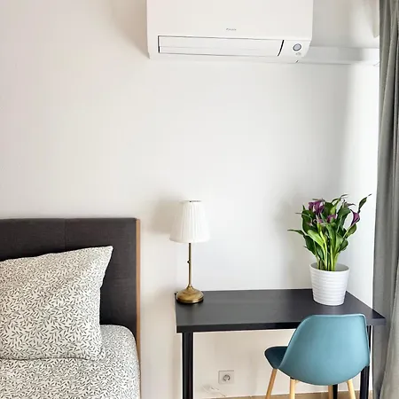 Apartment Le Rossini,spacieux 3 Pieces Au Coeur Du Centre D'antibes