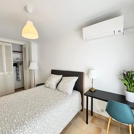 Le Rossini,spacieux 3 Pieces Au Coeur Du Centre D'antibes Apartment *