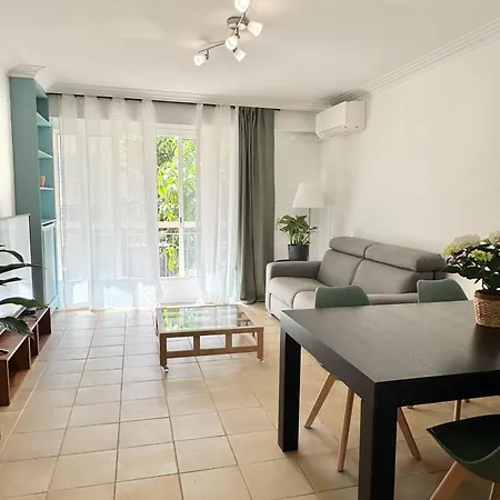 Le Rossini,spacieux 3 Pieces Au Coeur Du Centre D'antibes